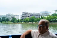 Washington DC Monuments Tour with Seasonal Boat Cruise thumbnail 6