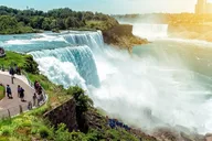 Niagara Falls Train Tour from NYC thumbnail 3