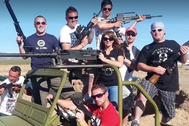 Las Vegas Outdoor Shooting Experience with Lunch - Image 6
