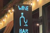 Cleveland Golf Cart Wine District Tour thumbnail 3
