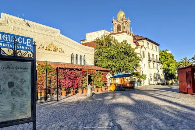 Los Angeles History & Architecture Walking Tour - Image 5