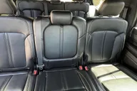 Las Vegas to Los Angeles Private SUV Transfer thumbnail 3