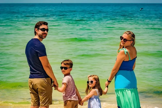 Daytona Beach Shores Portrait Photoshoot 30 Min - Image 2