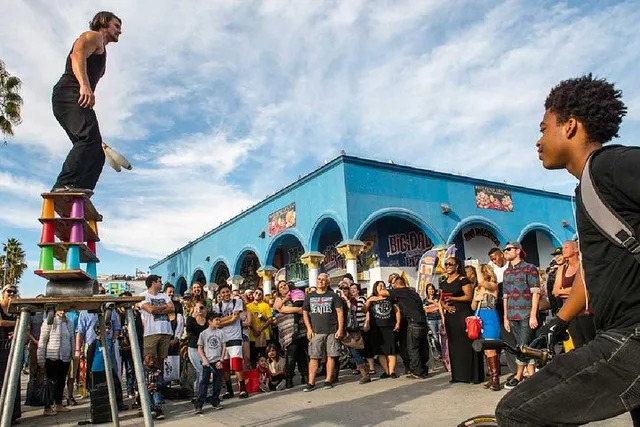 Venice Beach Experience - Image 1