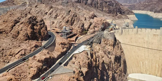 Las Vegas Hoover Dam and Valley of Fire Day Trip - Image 3