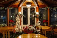 Boston Cocoa and Carols Holiday Cruise 1.5 hr thumbnail 5