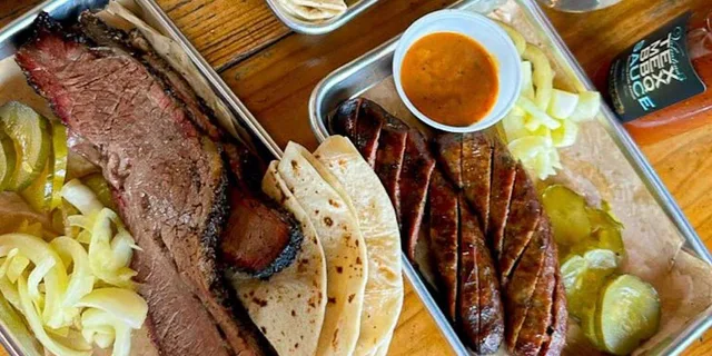 Austin BBQ & Food Tour - Image 6