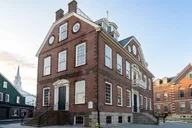 Newport Old Colony House Self-Guided Tour thumbnail 1