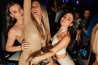 Miami Hip Hop Experience: Party Bus & Nightclub