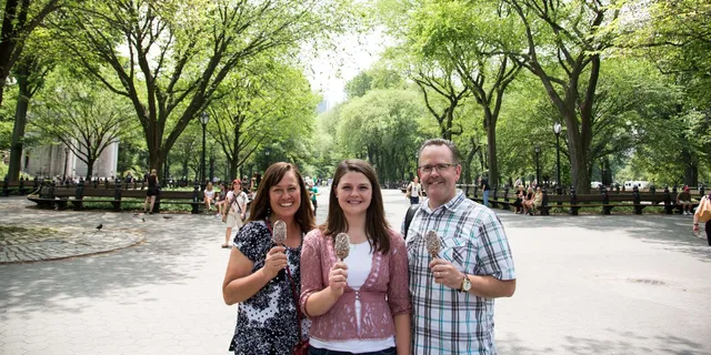 New York City Central Park TV & Movie Sites Walking Tour - Image 3