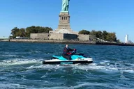 New York City Jet Ski Tour thumbnail 1