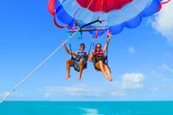 Key West Parasailing at Smathers Beach 60 min thumbnail 3