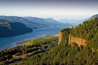 Portland Columbia River Gorge & Waterfalls Tour thumbnail 1