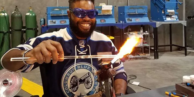 Las Vegas Glassblowing by Torch Class - Image 2