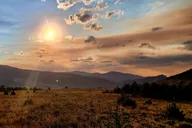 Yellowstone Day Hike thumbnail 4