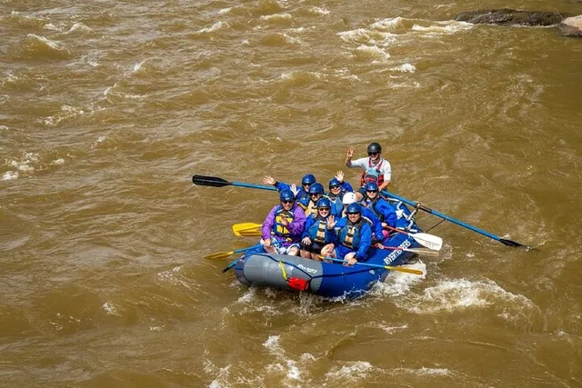 Durango Family Rafting Lower Animas River - Image 1