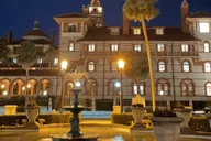St. Augustine Nights of Lights Electric Cart Tour thumbnail 2