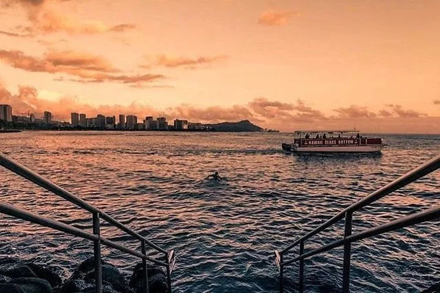 Waikiki Glass Bottom Boat Sunset Cruise - Image 2