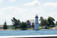 St Lawrence River Glass Bottom Boat Tour to Rock Island Lighthouse thumbnail 2