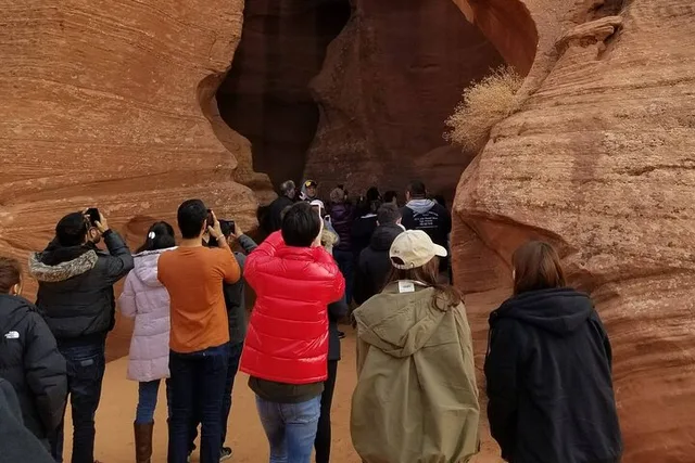 Phoenix Horseshoe Bend and Antelope Canyon Day Tour - Image 5