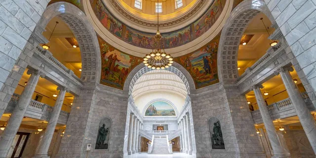 Salt Lake City City Sights Guided Bus Tour - Image 2
