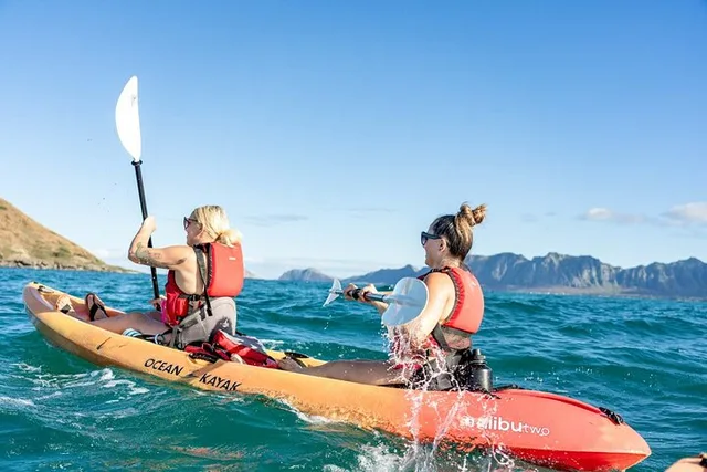 Kailua Kayak Tour to Twin Islands - Image 1