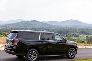 Monticello Wine Tour in Black Suburban