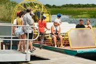 Miami Everglades Airboat Ride and Nature Walk thumbnail 3