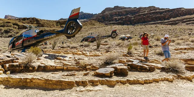 Las Vegas Grand Canyon Helicopter Tour - Image 4