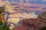 Las Vegas Red Rock Canyon & 7 Magic Mountains Tour thumbnail 4