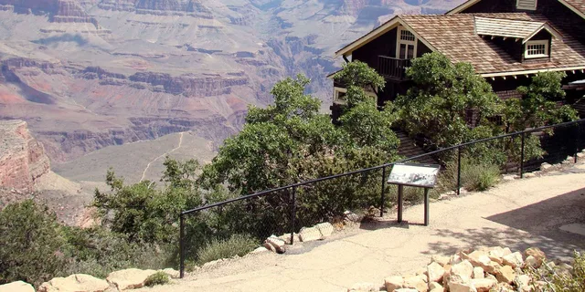 Grand Canyon Wildlife Safari with Skip-the-Line - Image 3
