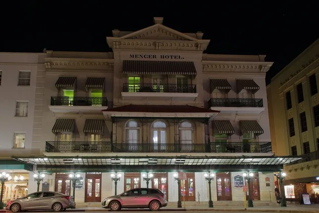 San Antonio Ghost Audio Tour with EMF Reader - Image 5