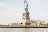 New York City Statue of Liberty and Wall Street Tour thumbnail 1