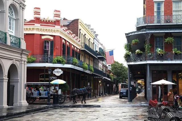 New Orleans French Quarter History Walking Tour - Image 1