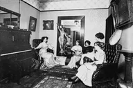 Seattle Historical Walking Tour of Six Women thumbnail 4