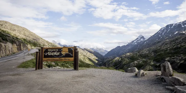 Skagway White Pass & Gold Rush Adventure - Image 1