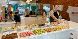 Cincinnati Ethnic Food Tour in Over-the-Rhine
