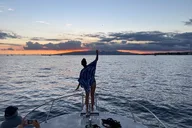 Waikiki Boat Cruise at Sunset 90 min thumbnail 2