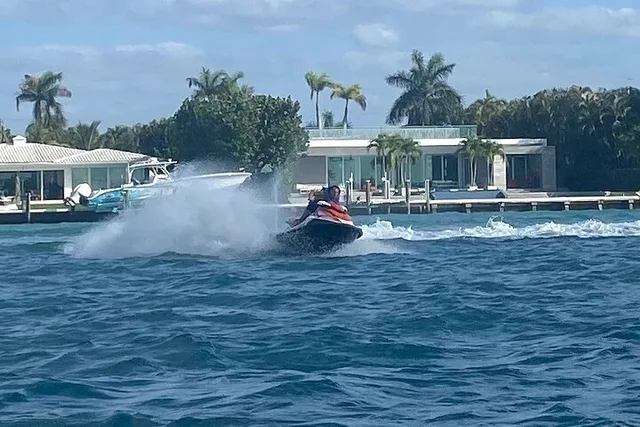 Miami Beach Jet Ski Experience 1 hr - Image 3