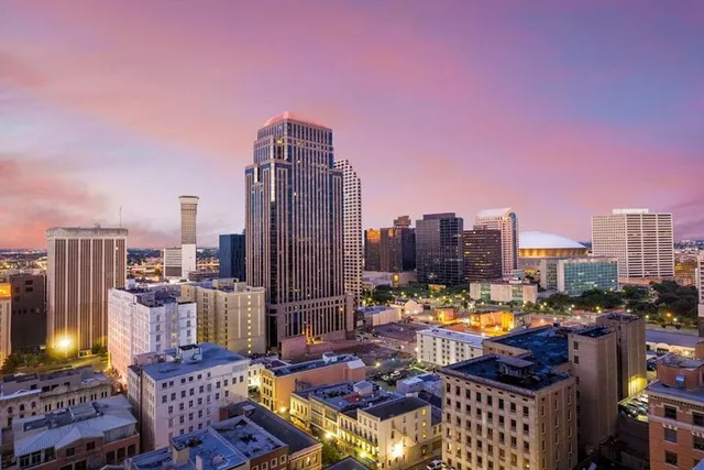 Phoenix Airport Transfer to Downtown Hotels - Image 3