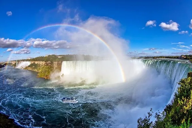 Niagara Falls Train Tour from NYC - Image 1