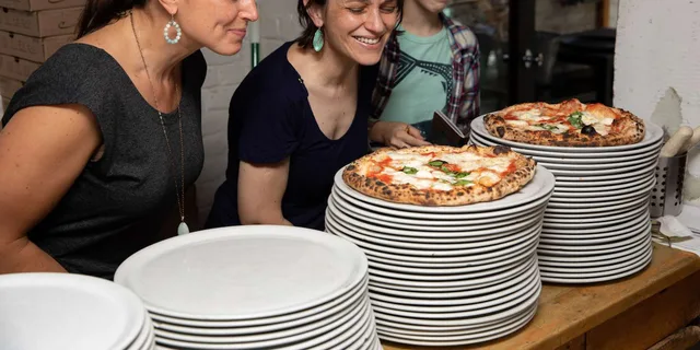 Brooklyn Pizza Walking Tour - Image 1