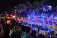 Miami Open-top Bus Night Tour thumbnail 6