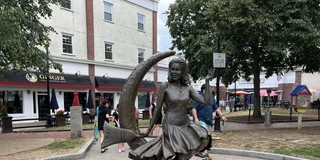 Salem Witch Tour from Boston by Train