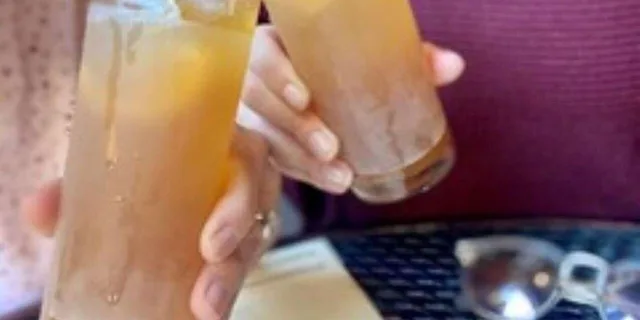 New Orleans French Quarter Cocktail and Food Tour - Image 3