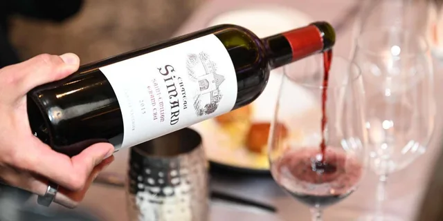 Las Vegas Wine & Food Tour with Sommelier - Image 4