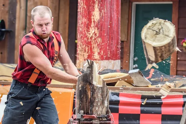 Ketchikan Lumberjack Show and Axe Throwing Challenge - Image 6