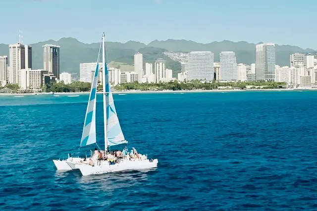 Waikiki Afternoon Sail - Image 1