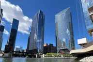 Chicago Kayak Tour of Characters and Cons thumbnail 4