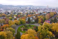 Portland City Tour: Parks, Plazas, and Views thumbnail 3